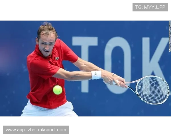 网球巨星公开吐槽餐食太难吃，背后隐藏的运动员真相轻松揭秘